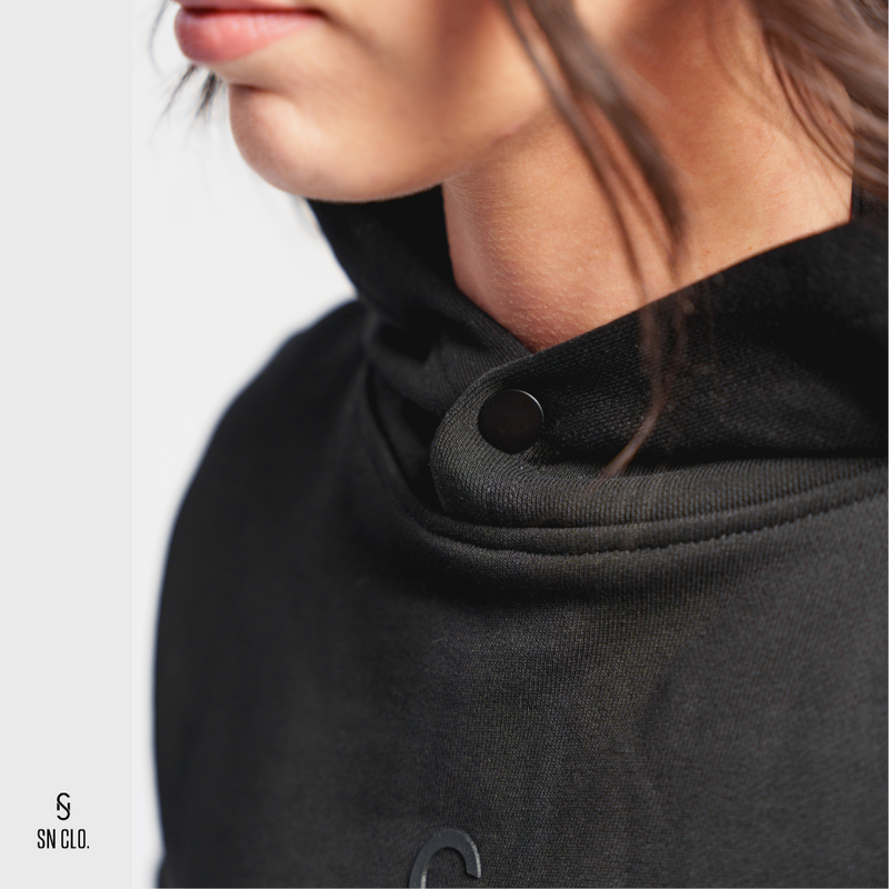 SN CLO. OVSD Cropped Hoodie - Black